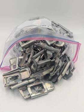 Nf8854 Lyon Metal Shelf Clip For 8000 Series Steel Shelving Lot Of 75 Retainer Clips Nf8854 Lyon Metal Shelf Clip For 8000 Series Steel Shelving Lot Of 75 Retainer Clips